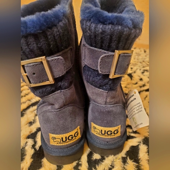 NWT ugg boots - Picture 1 of 6
